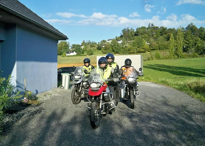 Alojamento de Acomodação e Pequeno-almoço D'hôtes Relais Milord 3*